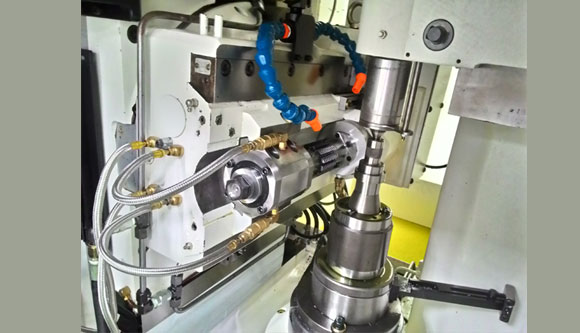 NUM and FENG CHIA UNIVERSITY jointly develop intelligent CNC Gear Hobbing machine