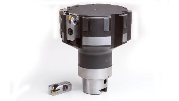 Multi Cutting Edge fine boring of interrupted bores with the EA-system Multi Cutting Edge fine boring of interrupted bores with the EA-system
