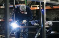 U.S. manufacturing continues to hope for better