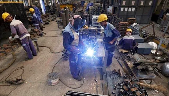 RBI confirms manufacturing woes may not end soon RBI confirms manufacturing woes may not end soon