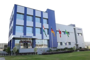 Aiming For A Cent Percent Safe Workplace In The Industry