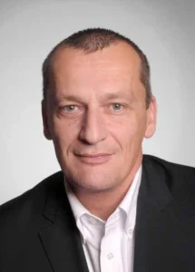 SW’s Cloud Platform for transparency in manufacturing