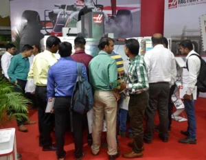 SCALING A NEW HIGH Haas Mumbai Demo Day 2016