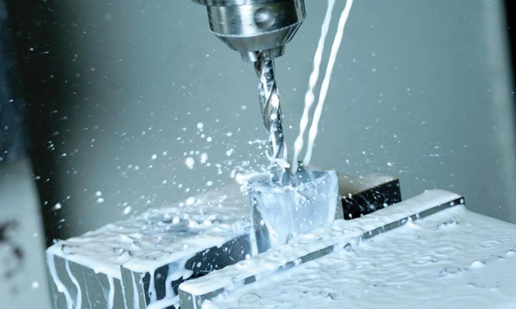 How Advanced Metalworking Fluids Are Shaping the Future of Precision Manufacturing Metalworking-Fluids